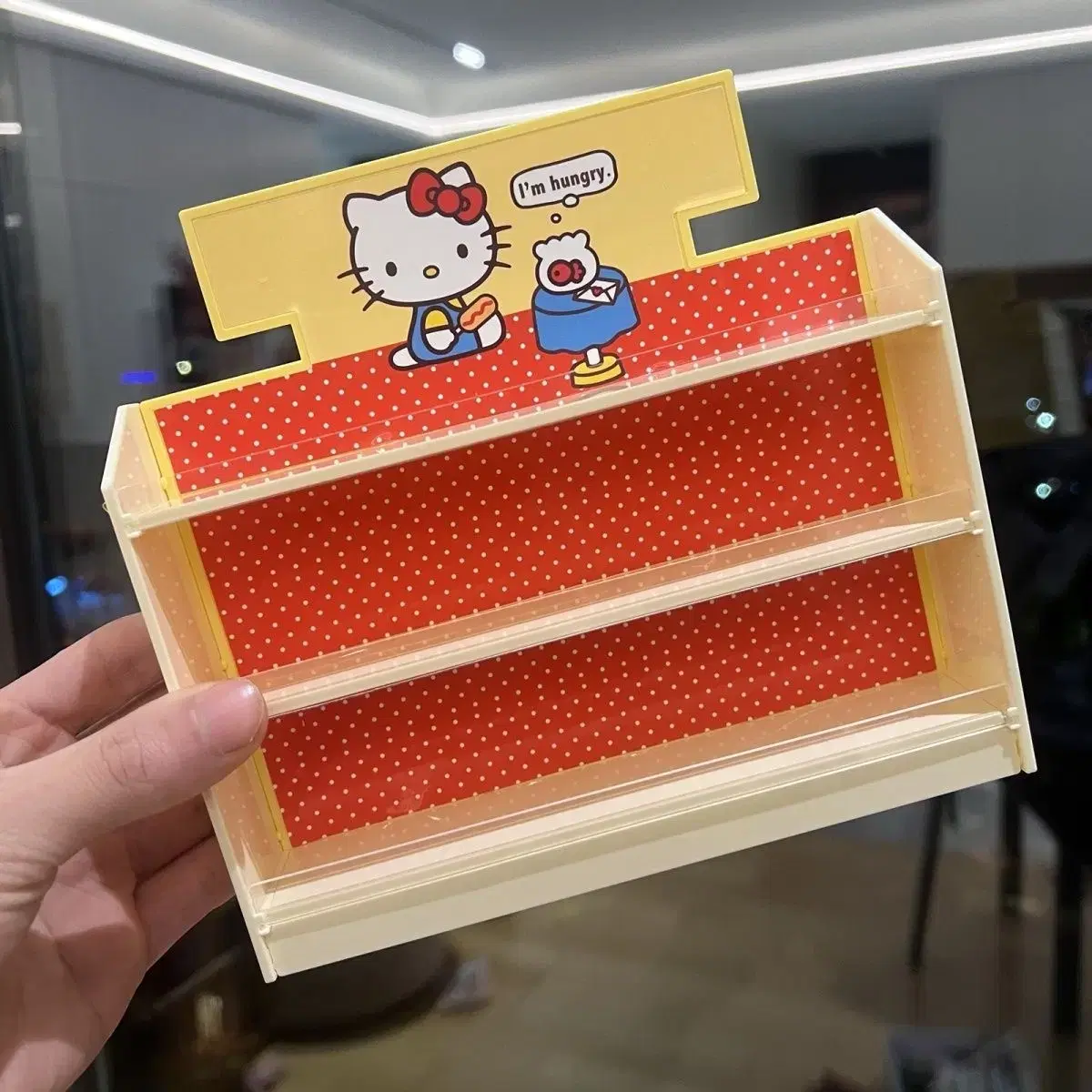thumbnail-0